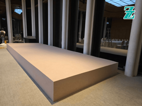 พรมเวที